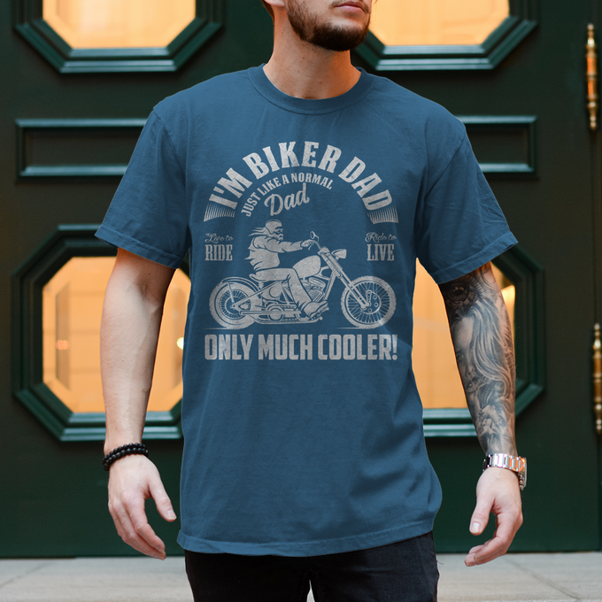 BikerT-Shirt: I'm Biker Dad – Just Like a Normal Dad, Only Much Cooler – Vorderansicht