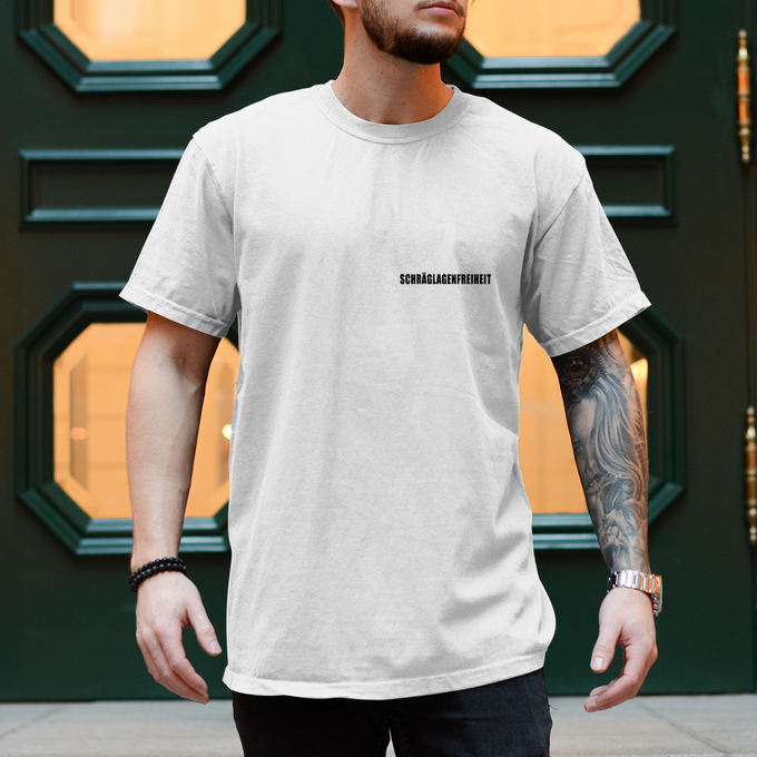 Herren T-Shirt Schräglage Brust – Produktansicht