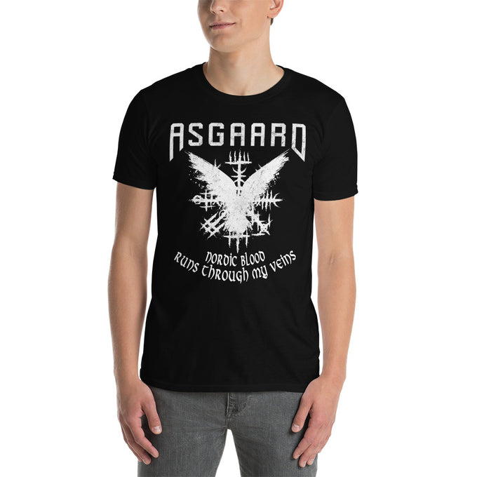 Herren T-Shirt und Hoodies Wikinger "Nordic Blood runs through my Veins" Variante 11 – Schwarz – Vorderansicht