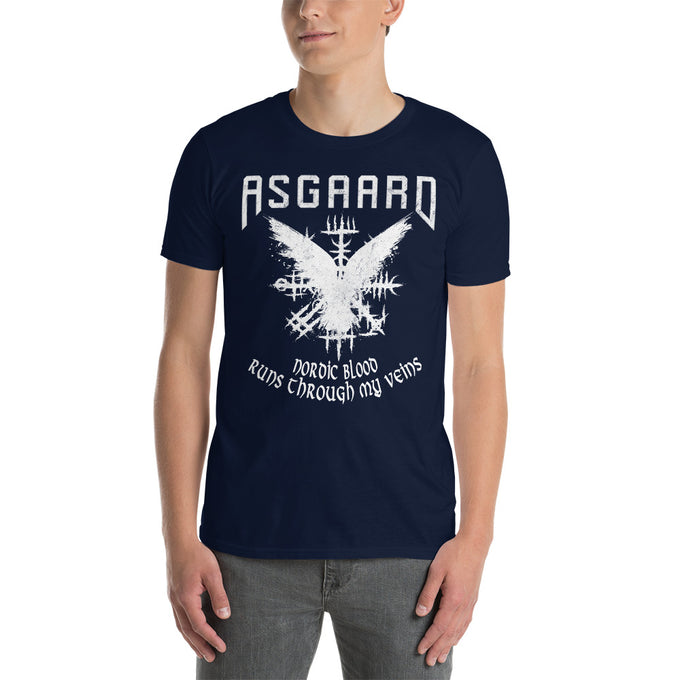 Herren T-Shirt und Hoodies Wikinger "Nordic Blood runs through my Veins" Variante 11 – Marineblau – Vorderansicht