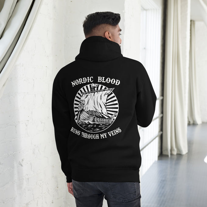 Herren T-Shirt und Hoodies Wikinger "Nordic Blood runs through my Veins" Variante 4 – Schwarz – Rückansicht